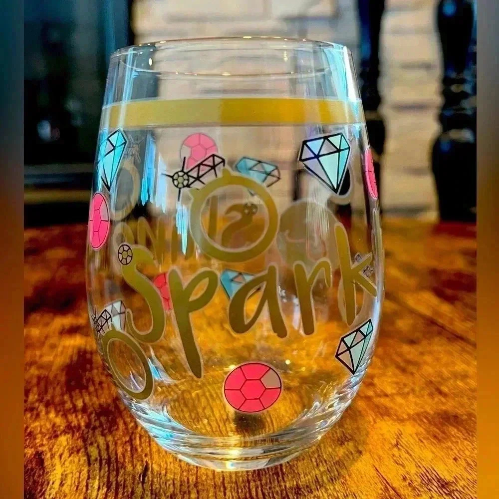 Sparkle & Shine | bride/engagement/bachelorette wine glass.